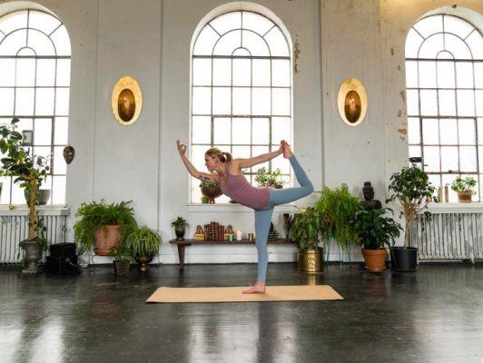 4 posturas de yoga para aumentar tu concentración